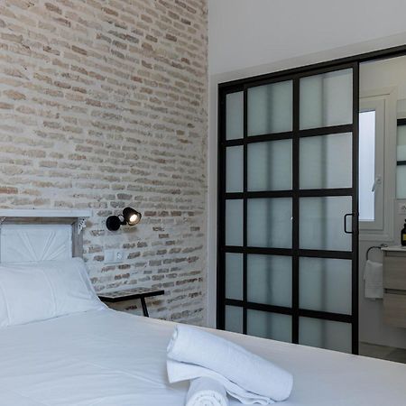 Sepulveda, Moderno Apartamento By Outin Apartment Севиля Екстериор снимка