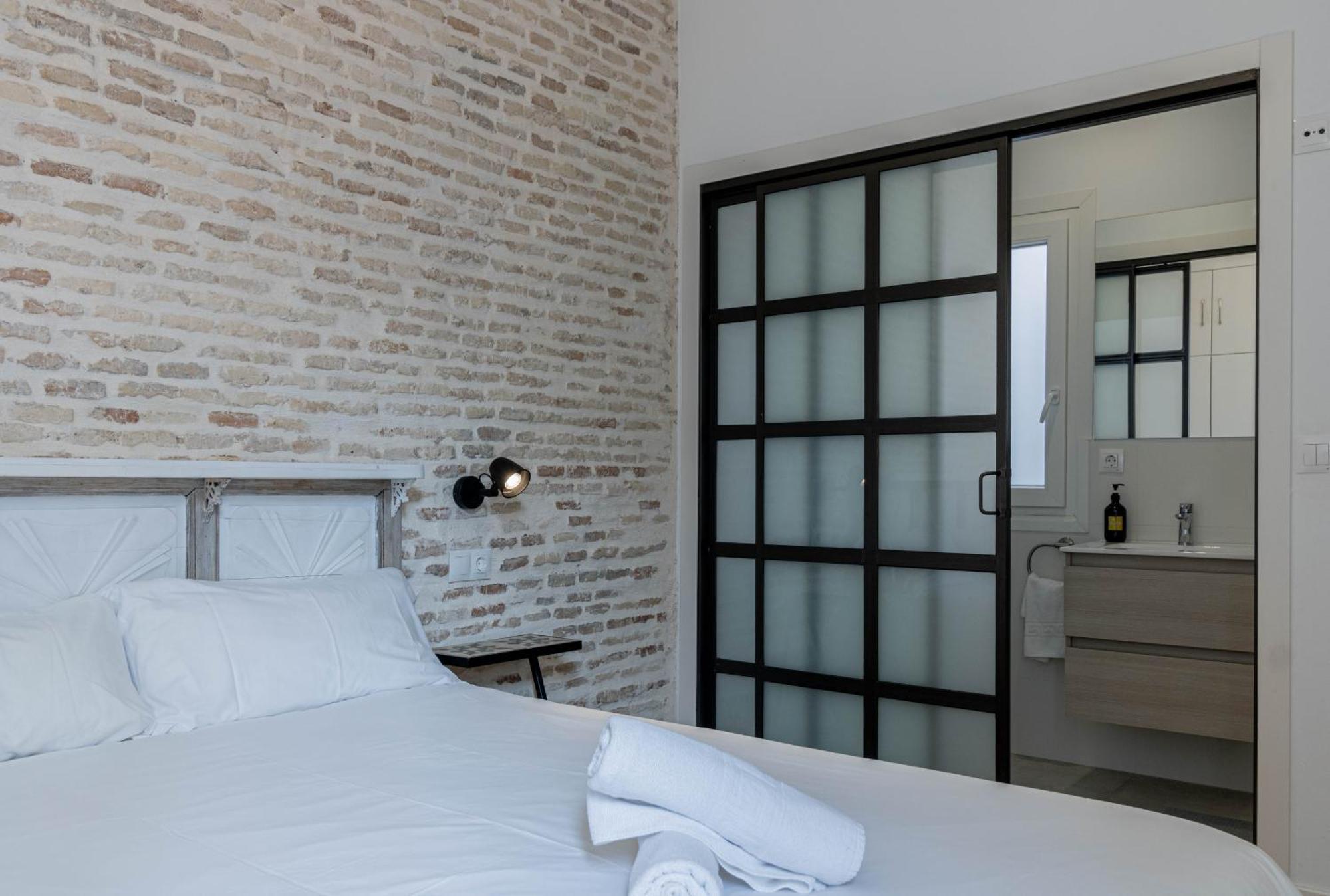 Sepulveda, Moderno Apartamento By Outin Apartment Севиля Екстериор снимка