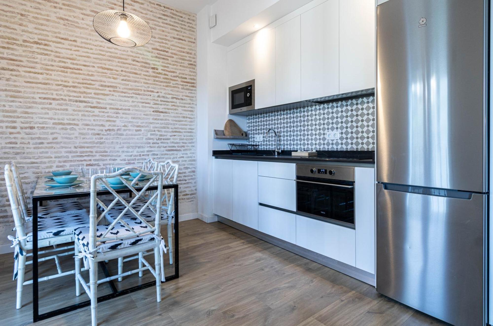 Sepulveda, Moderno Apartamento By Outin Apartment Севиля Екстериор снимка
