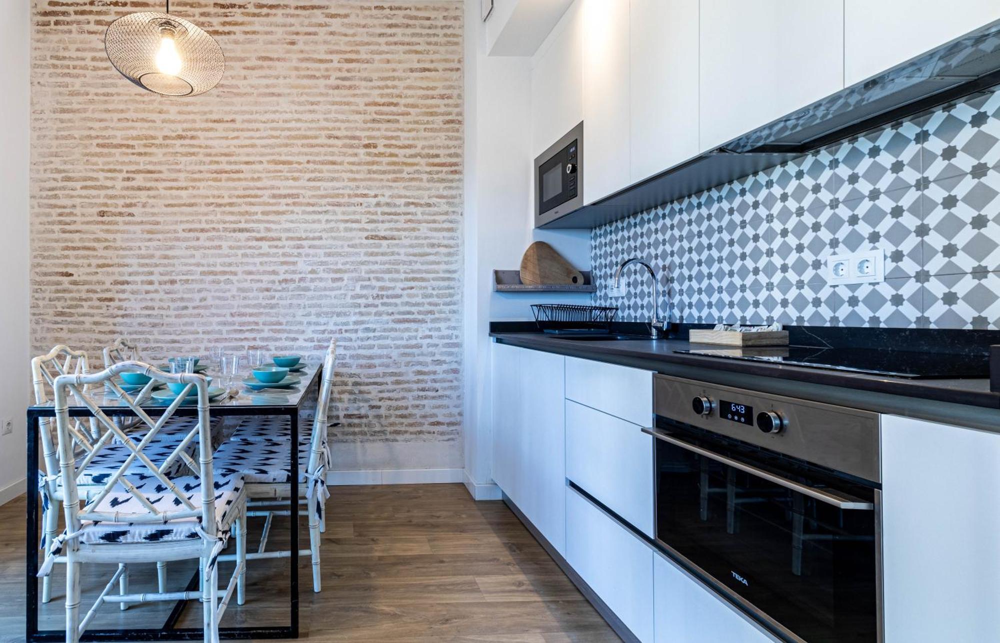 Sepulveda, Moderno Apartamento By Outin Apartment Севиля Екстериор снимка